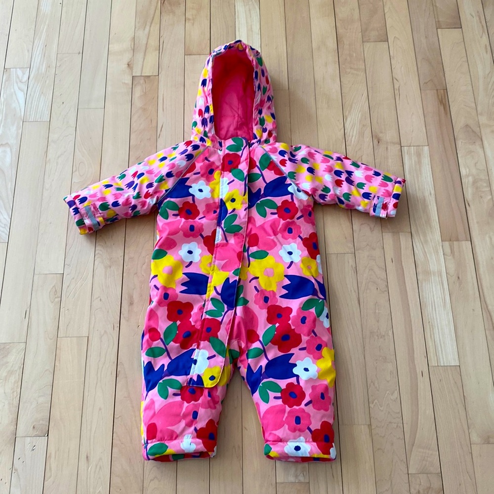 Hanna Andersson snowsuit size 70 EUC